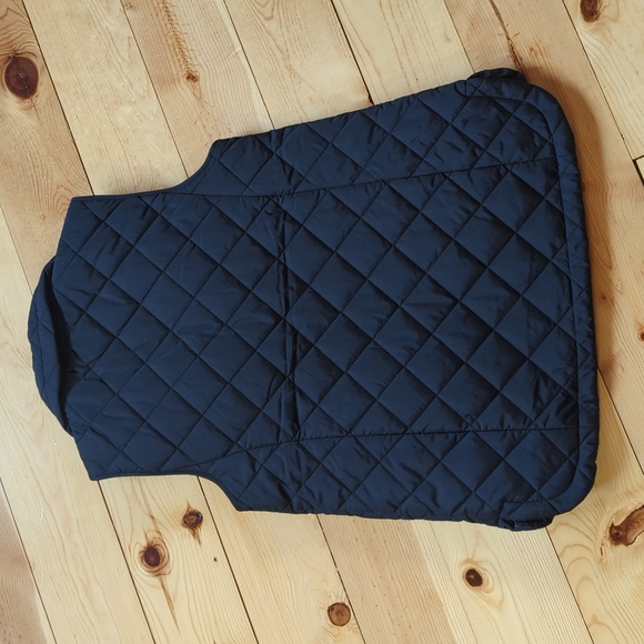 NWOT - Black Vest - Picture 2 of 3